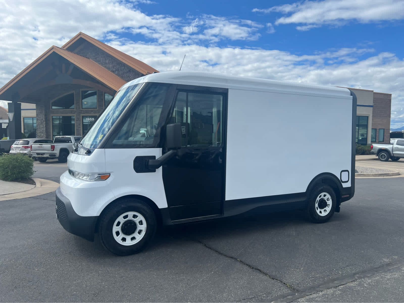 2024 BrightDrop Zevo 400 