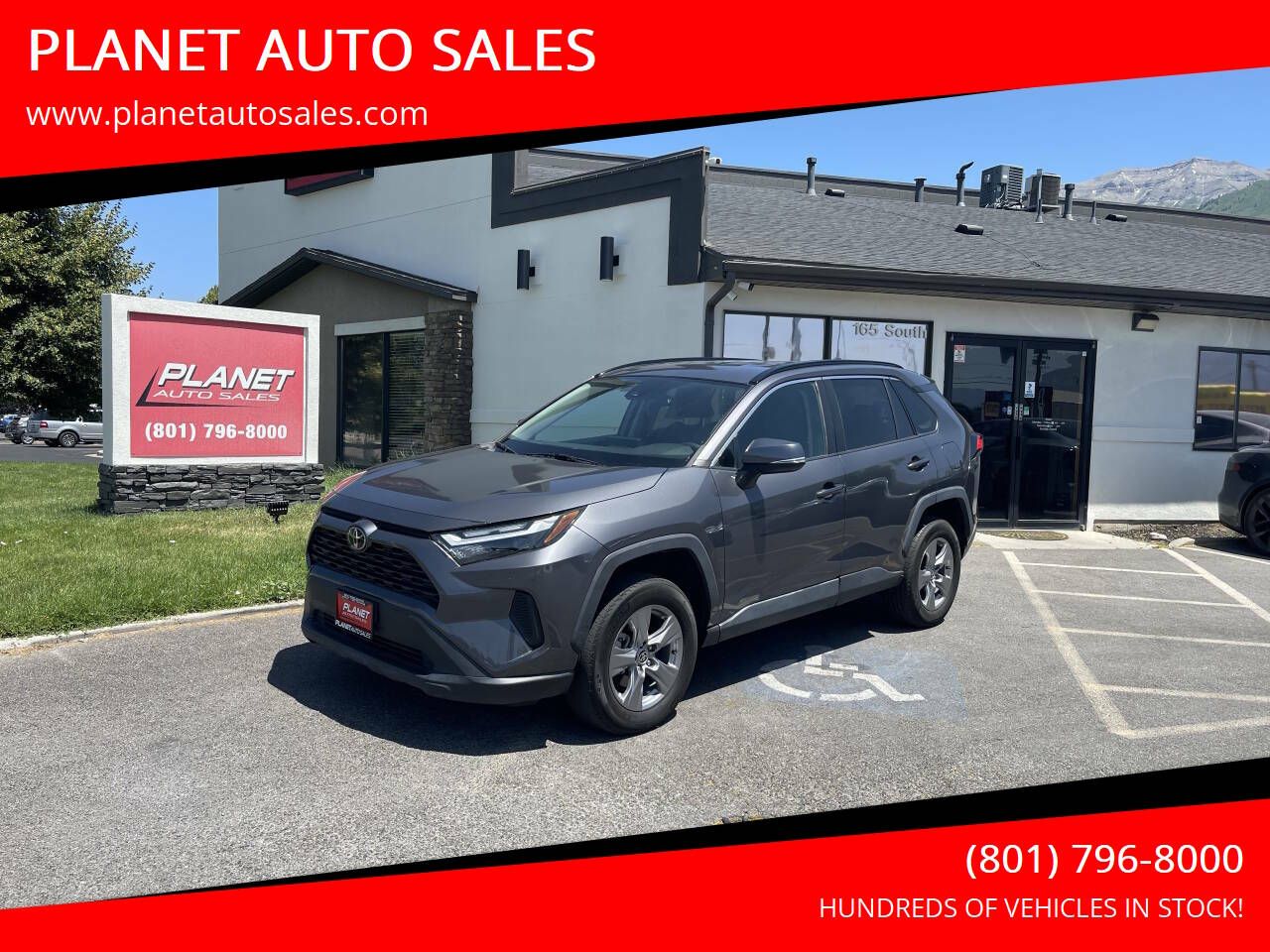 2022 Toyota RAV4 XLE