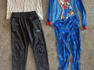 Size L youth boys clothes, Nike, Super Mario