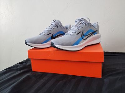 Nike Downshifted 13—Size 9.5