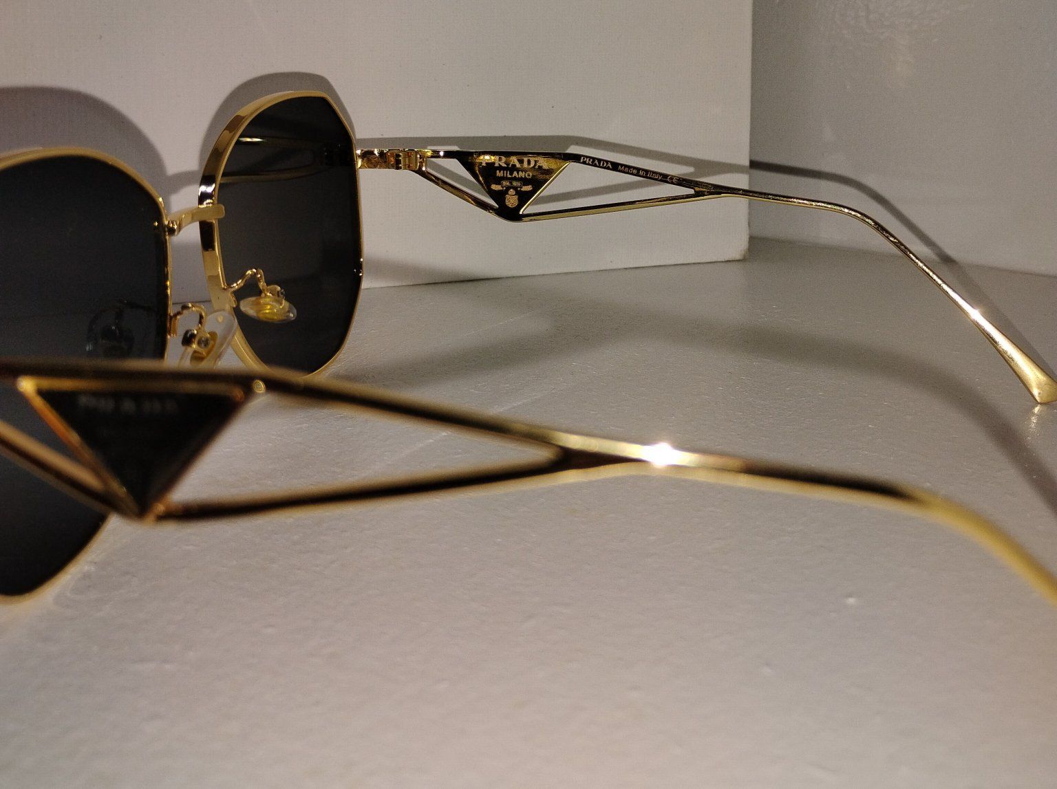 Main image 4