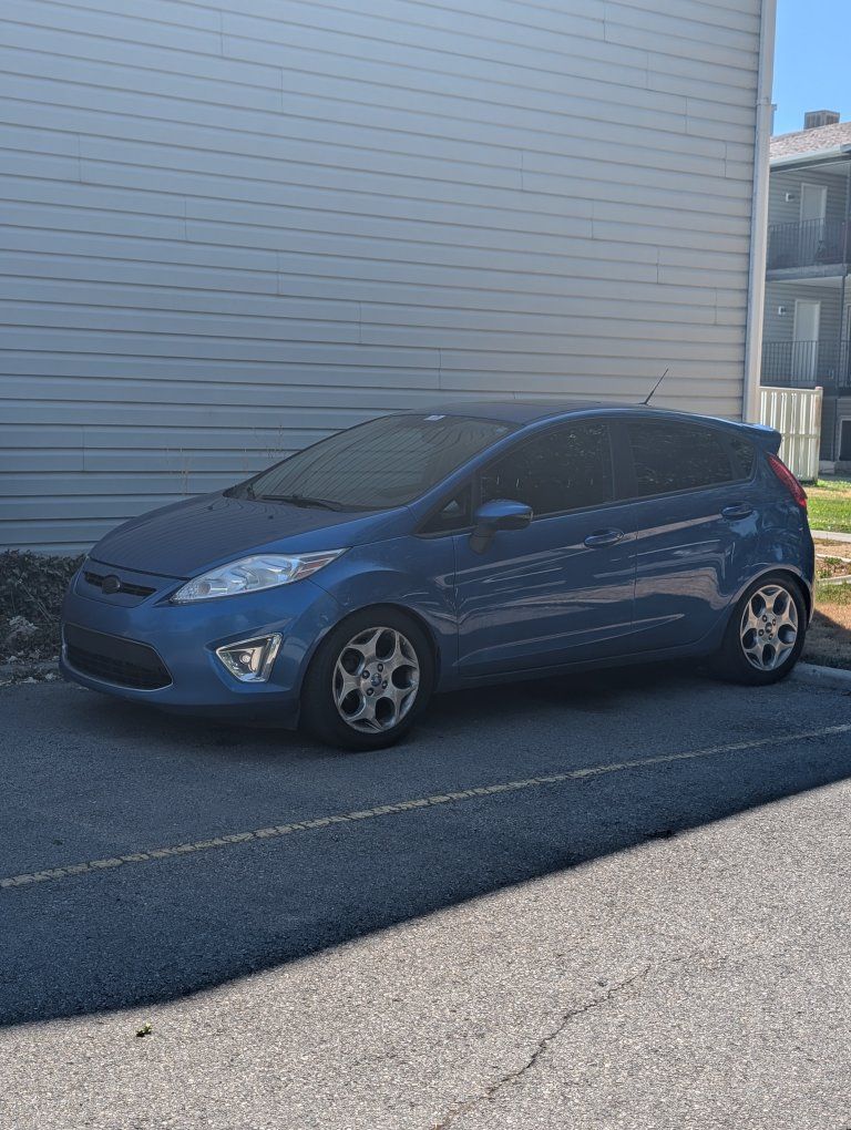 2011 Ford Fiesta SES