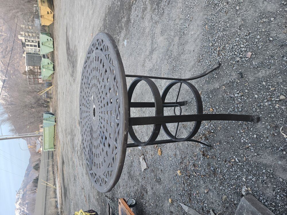 Outdoor Bar Table – 40” Tall, 35” Ro