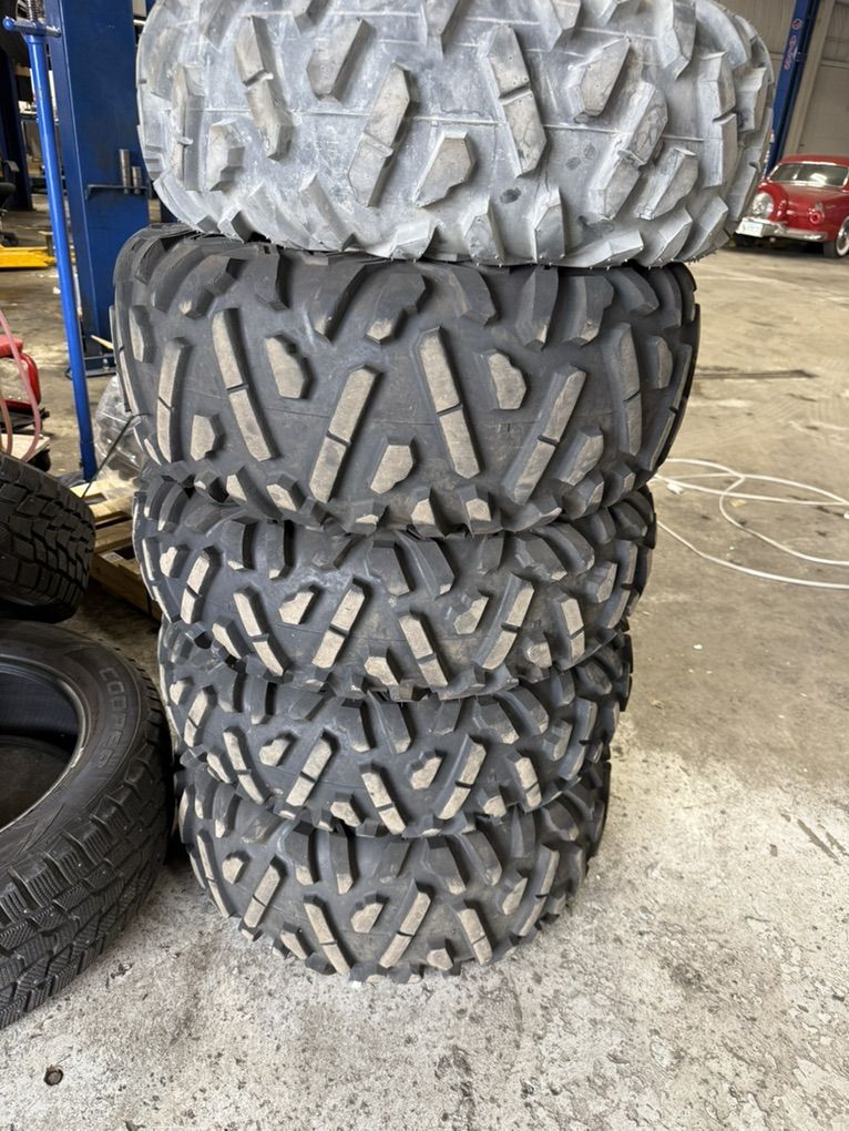 Full Set Of Wheels & Tires Off Polaris Rzr 1000xp