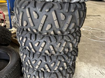 Full Set Of Wheels & Tires Off Polaris Rzr 1000xp