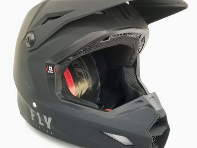 Fly Racing Kinetic Lite MX Helmet (Matte Black, X-Large) (73-3473X-L-R2-S3)