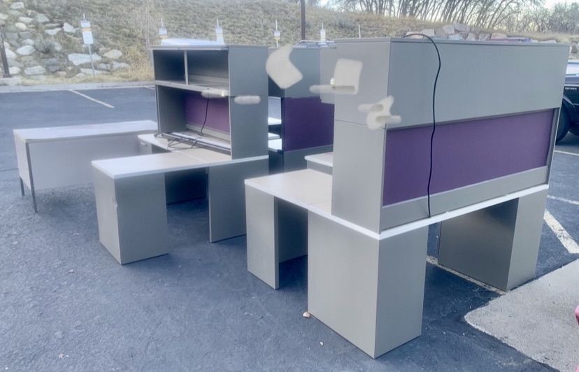 STEELCASE FREESTANDING WORKSTATIONS