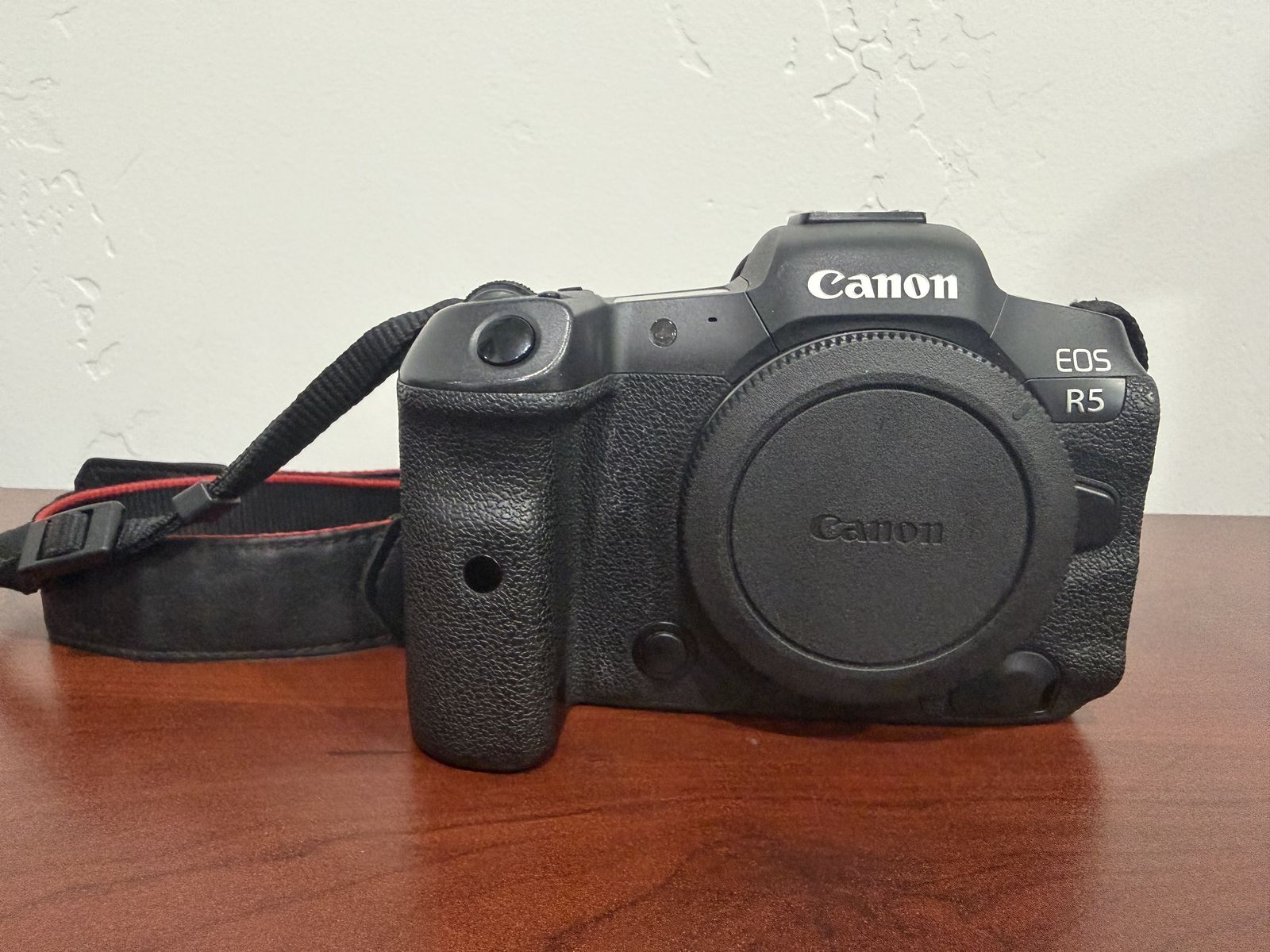 Canon EOS R5 Mirrorless Camera Body