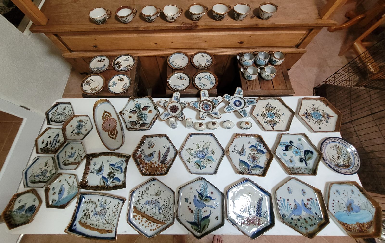 Ken Edwards pottery collection 53 pieces