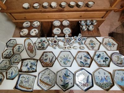 Ken Edwards pottery collection 53 pieces