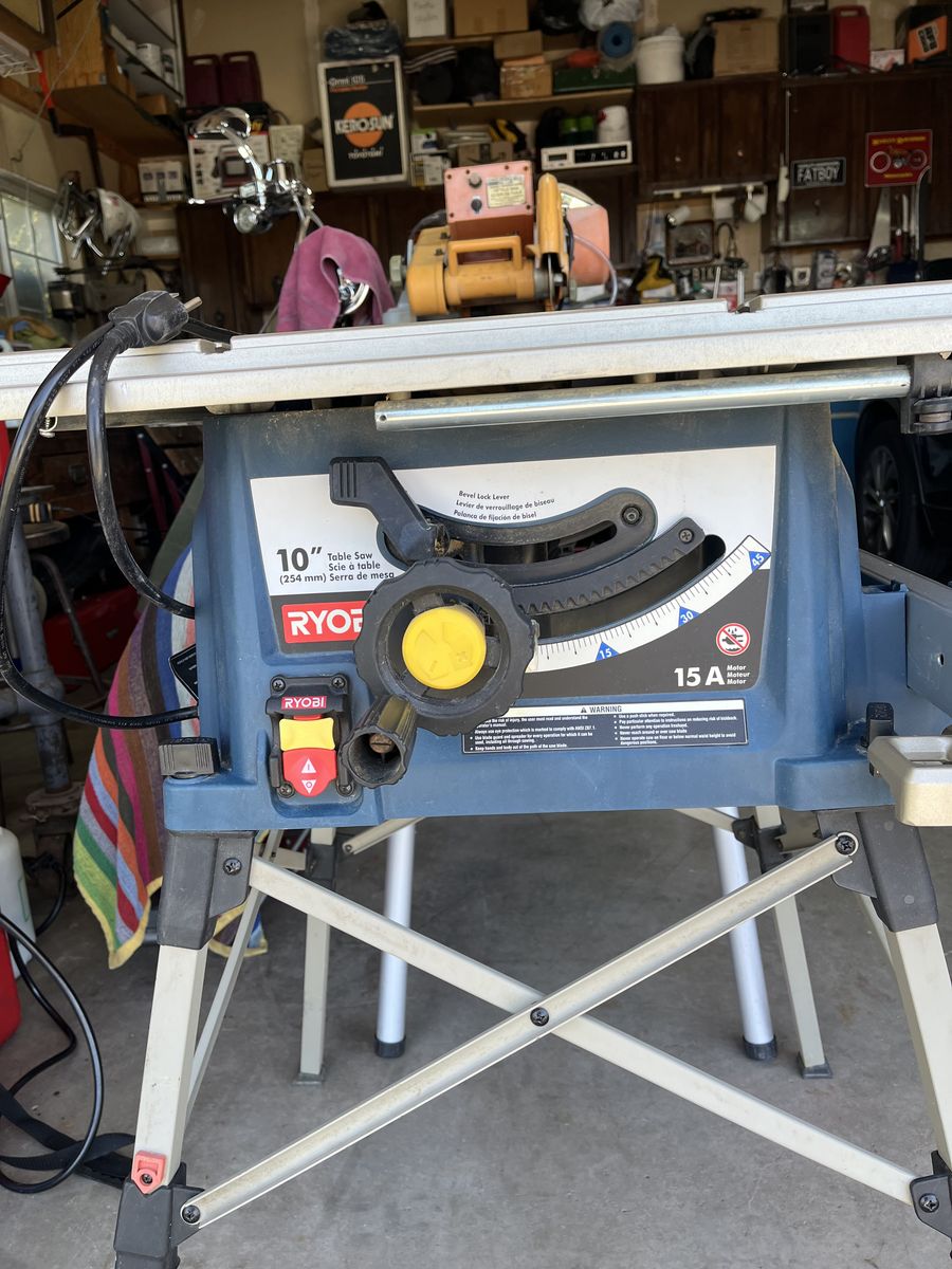 Table Saw 10"