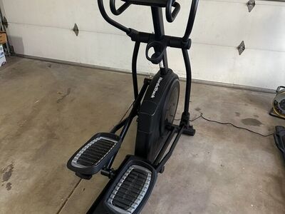 NordicTrack AirGlide 14i Elliptical