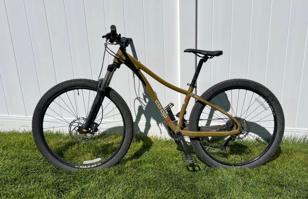 Co-op Cycles DRT 1.2 Mountain Bike, Hardtail, Olive Green, Disc Brakes, Size XS