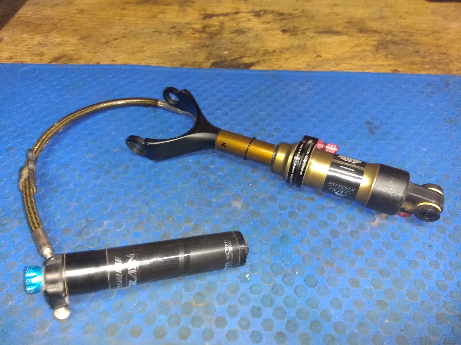 Fox factory brain rear shock