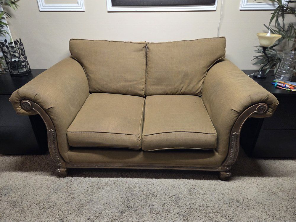 Free Love seat