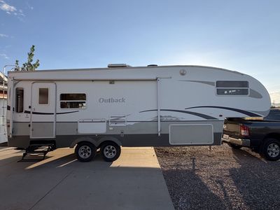 2004 Keystone Outback Fifth Wheel Travel Trailer - Used RV