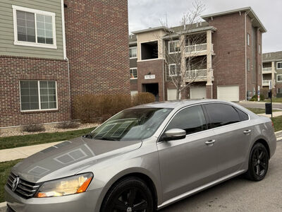 2013 VOLKSWAGEN PASSAT SE