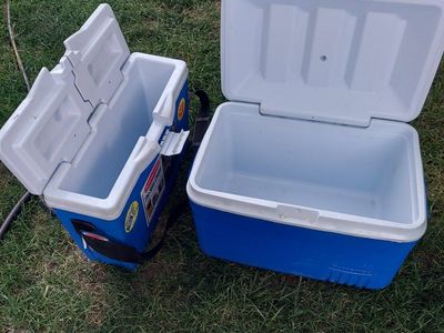 Rubbermaid Blue Coolers - Includes 13 qt The Slim Cooler & Hard Chest Cooler