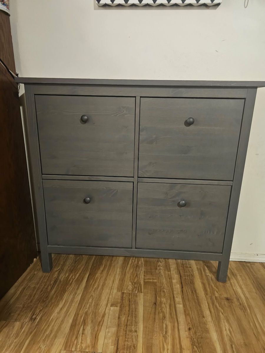 MODERN SHIOE RACK/ENTRYWAY STORAGE CABINET