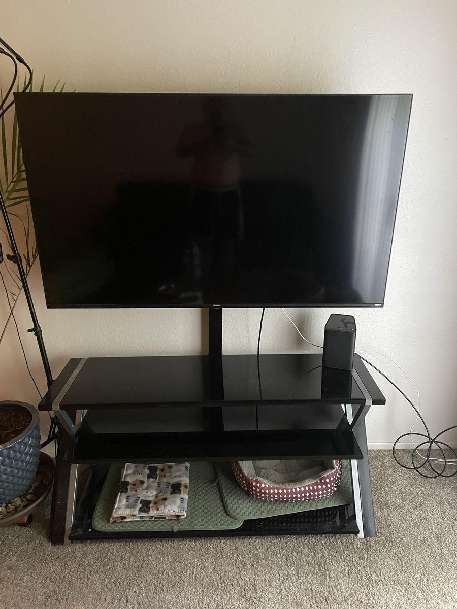3 tier glass shelved TV Stand w/bracket
