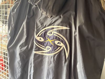 football warm up cape