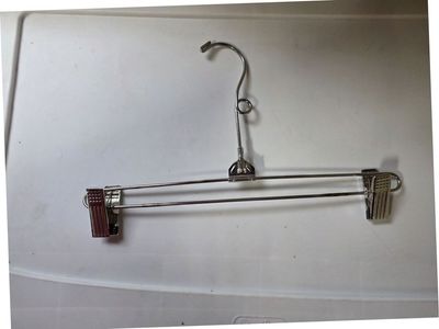 Pant hangers pack of 10 $2