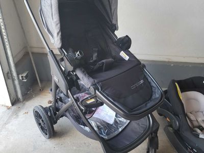 Chicco Corso Primo Carseat Stroller Travel System – $450