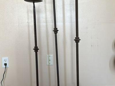 Candle sticks