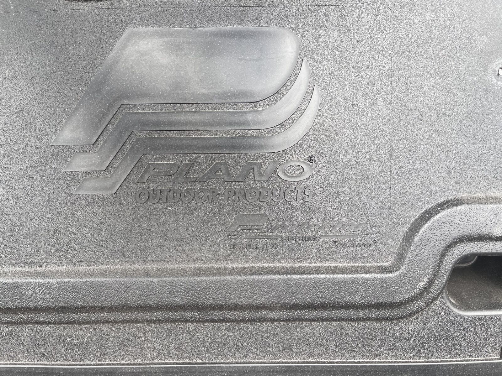 Plano Protector Compact Bow Case, Black, Hard Bow Case, Holds up to Five Arrows, Anti-Crush Archery Storage and Protection