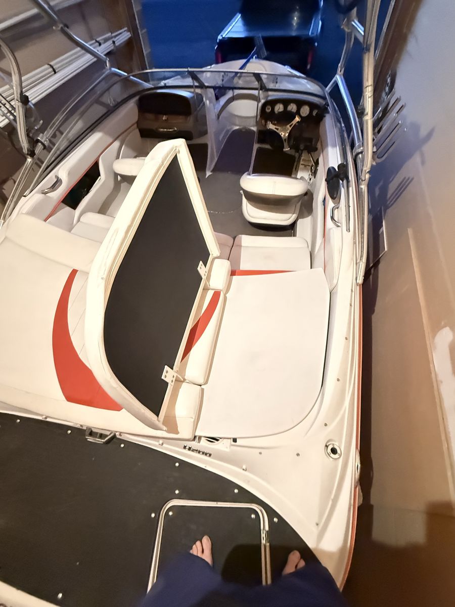 Main image 28