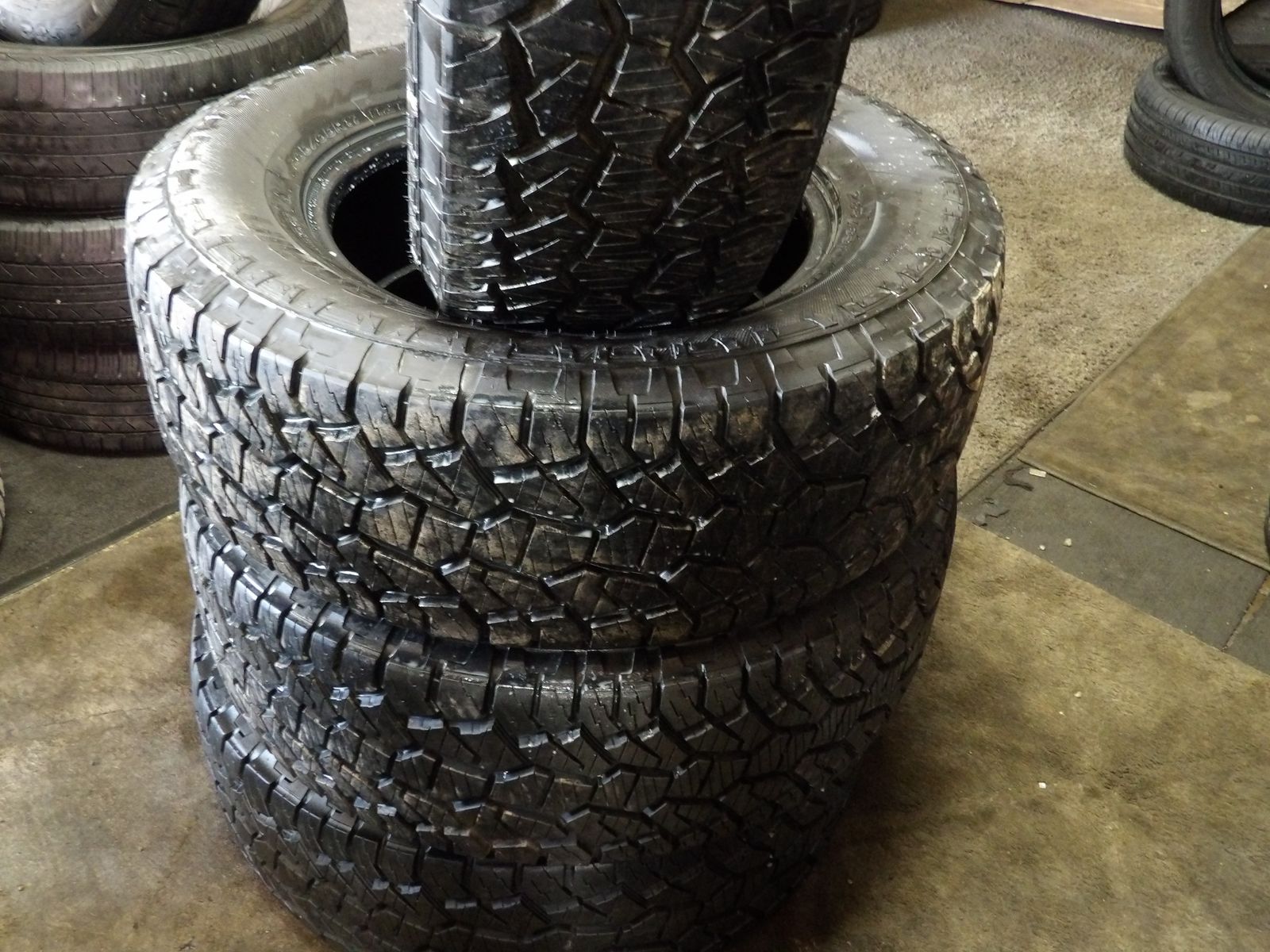 265/65R17 PATHFINDER ALL TERRAIN SET OF USED TIRES