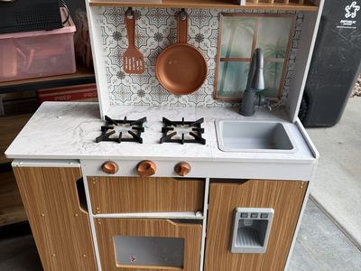 KidKraft Wooden Play Kitchen with Side Storage - Excellent Condition
