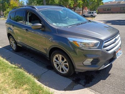 2018 Ford escape clean title