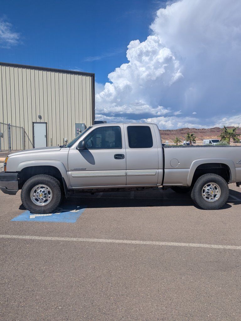 2004 CHEVROLET SILVERADO 2500HD