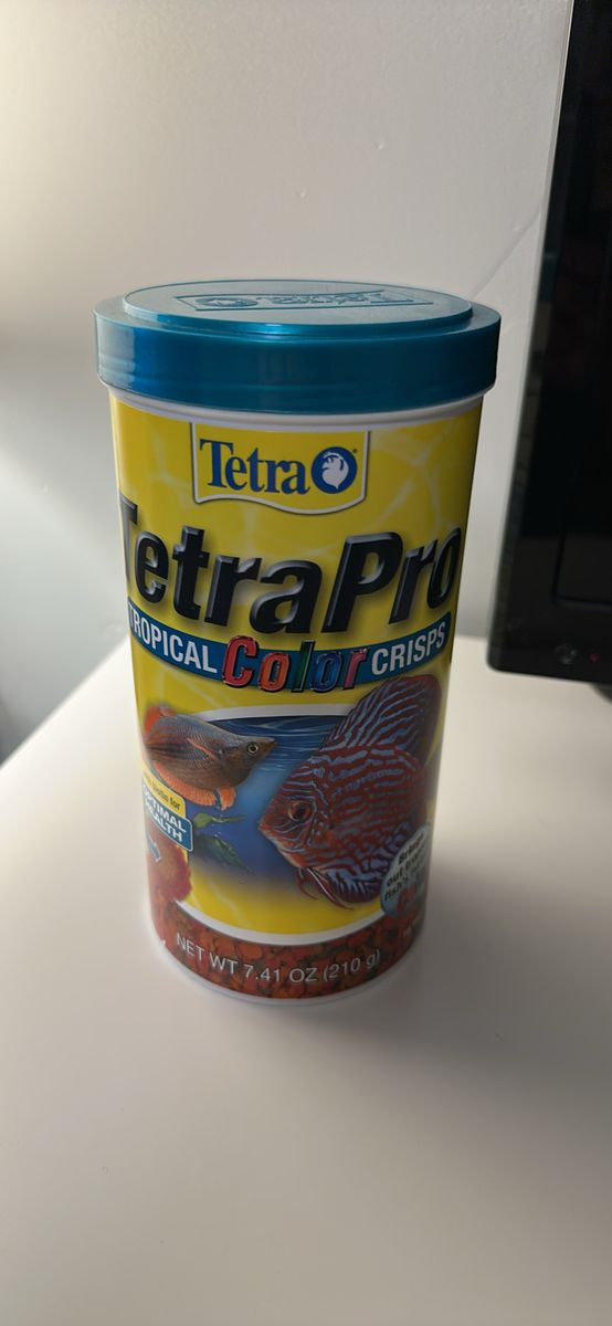 Unopened Fish Food Flakes