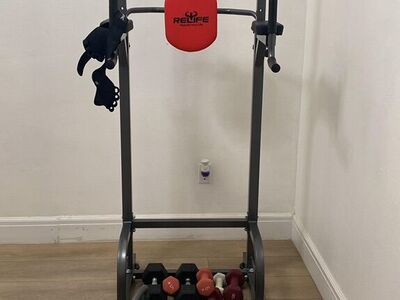 EXERCISE SET AND DUMBBELLS-WEIGHTS