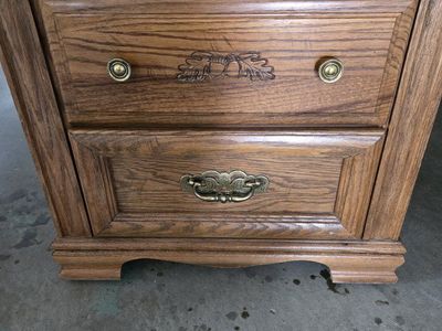 Broyhill Vintage Wood Nightstand / End Table with 2 Drawers, Brass Hardware
