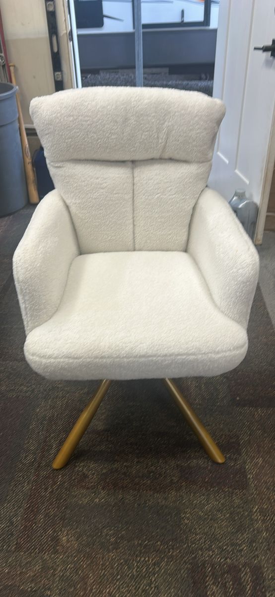 Cozy White Boucle Accent Chair with Gold Metal Legs - Modern Swivel Design