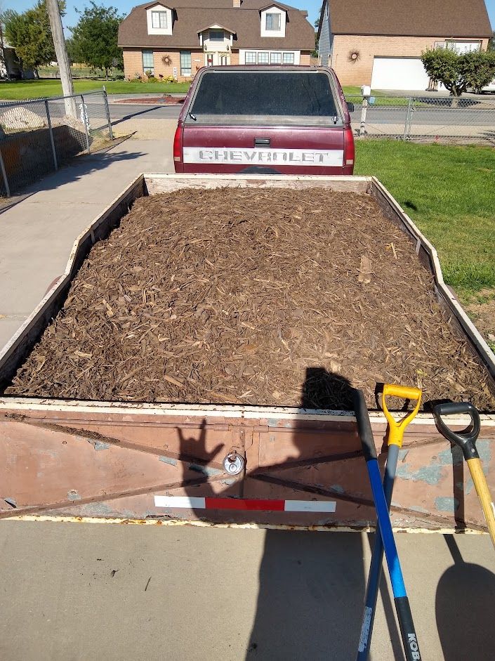 Delivered Mulch or Compost or Dirt