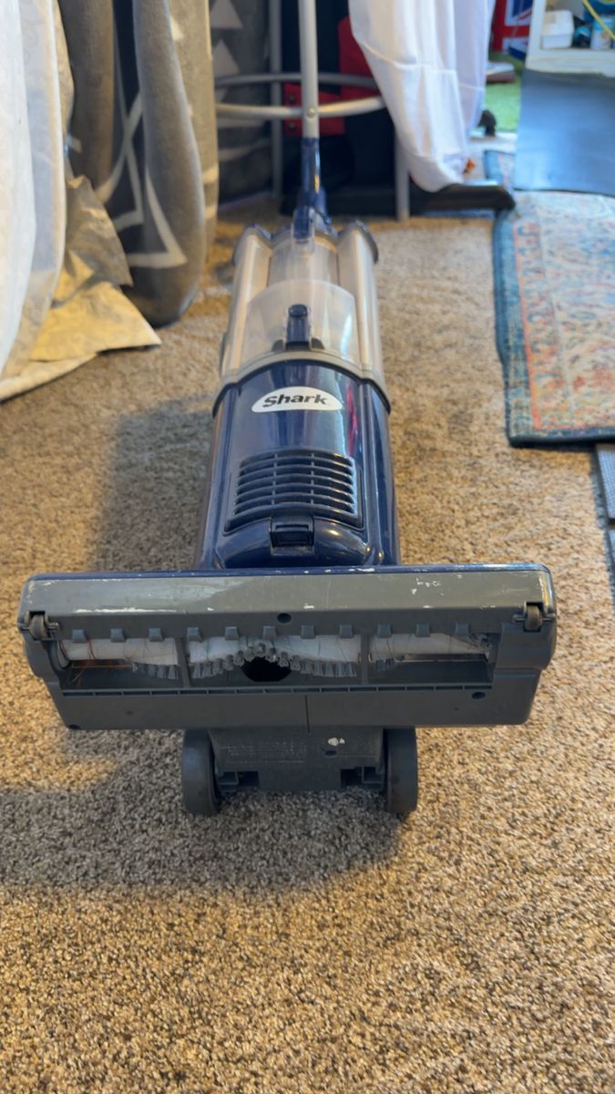 Shark navigator vacuums strong  suction