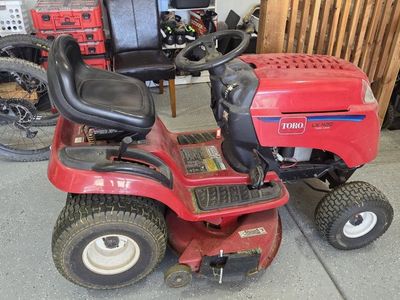 Toro Riding Lawnmower
