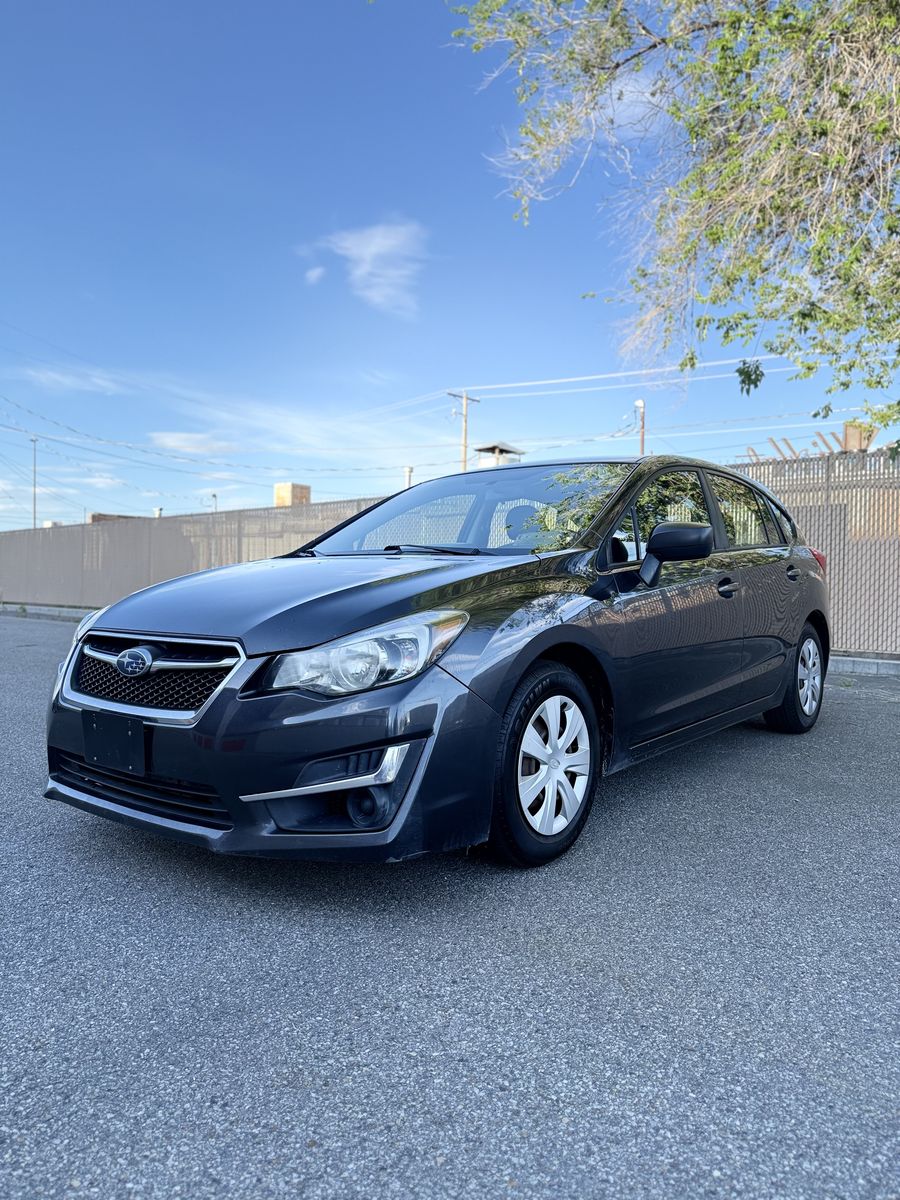 2016 Subaru Impreza 2.0i