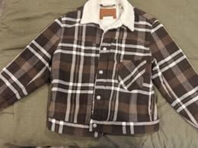 Men's small Levi sherpa trucker jacket