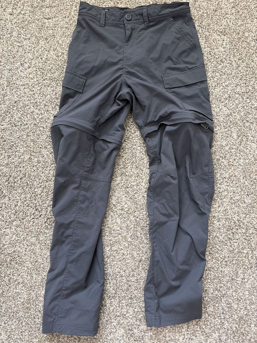Kids REI hiking pants / shorts size L