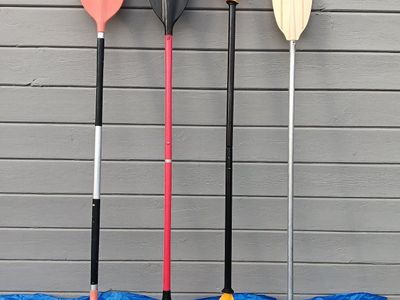 Kayak paddles 4 total