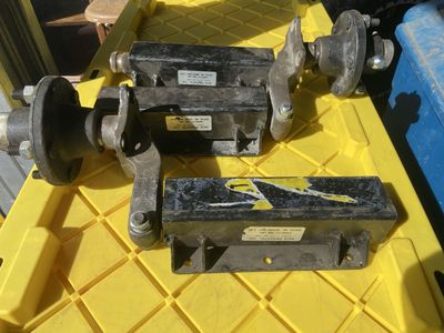 Axis Products Trailer Torsion Stub Axles 700 lb Set of 3
