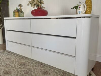Vintage Postmodern High-Gloss Lacquer Dresser