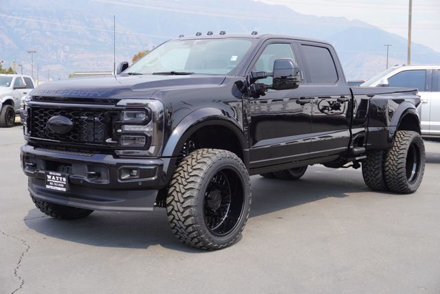 2026 Ford F-450 Platinum