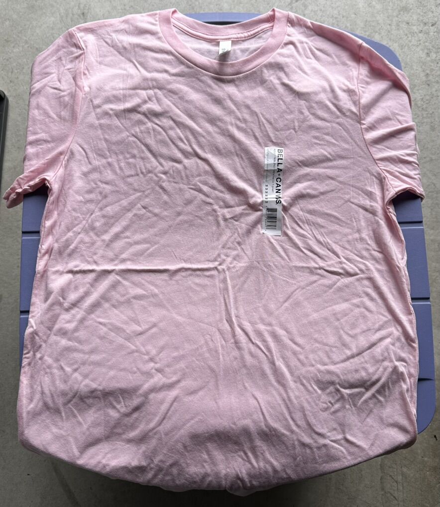 *BRAND NEW* Woman’s Size Medium Pink T-Shirt