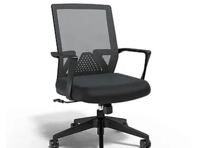 New in box office chair